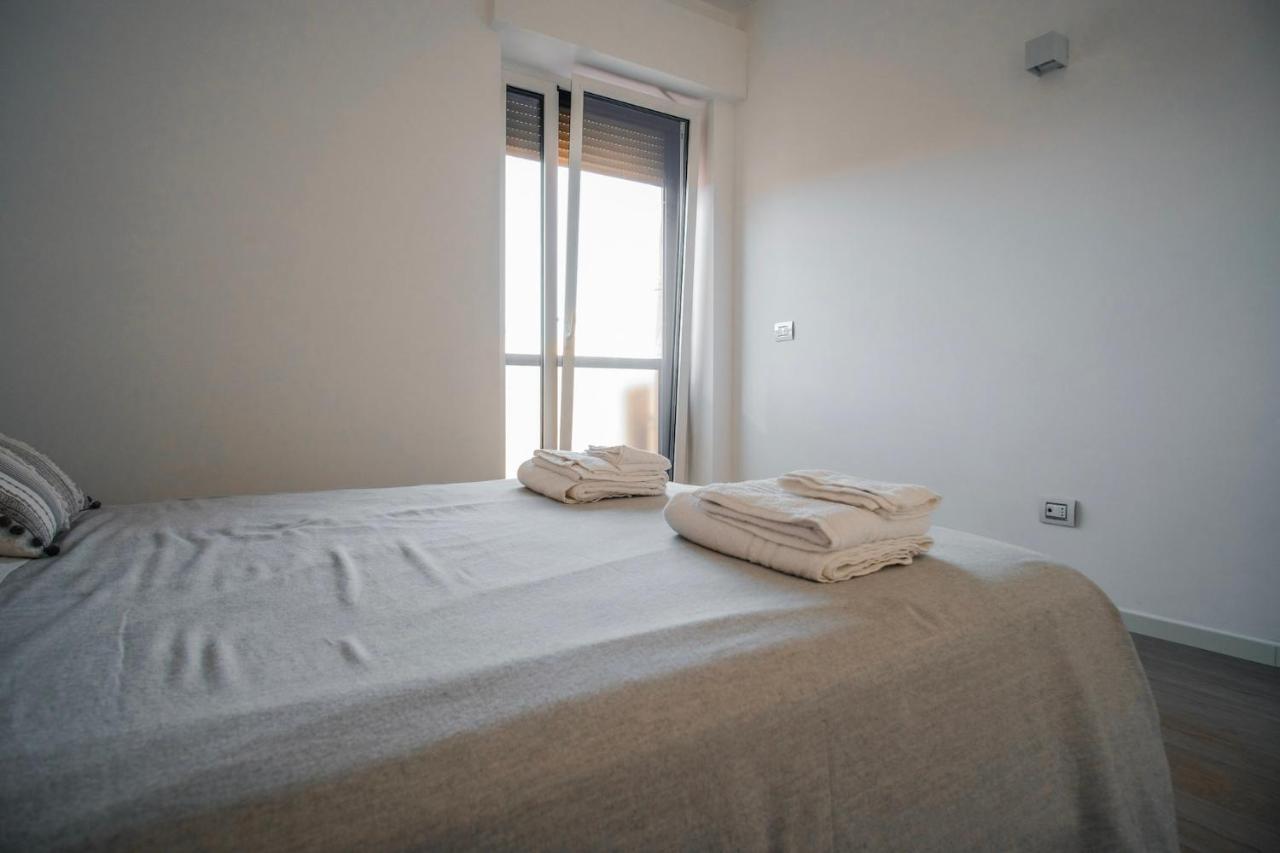 Rossani Suites&Aparts Bari Eksteriør billede