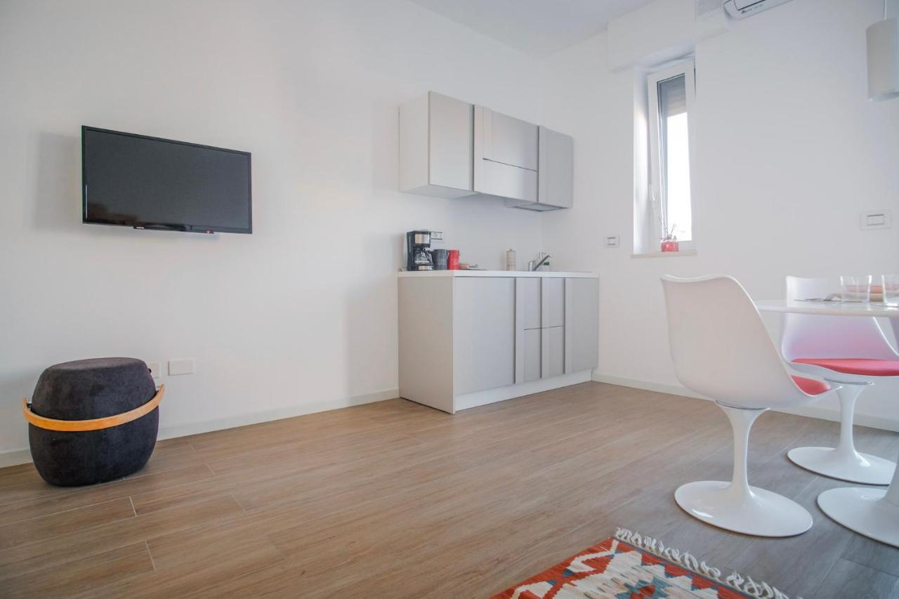 Rossani Suites&Aparts Bari Eksteriør billede