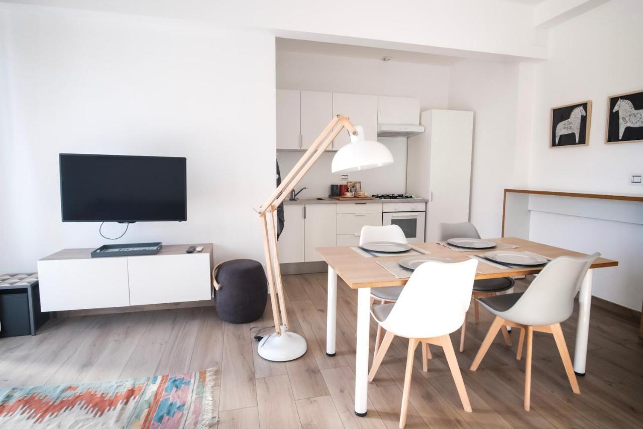 Rossani Suites&Aparts Bari Eksteriør billede
